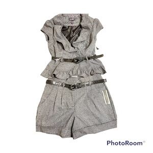 Outfit short & blouse size M